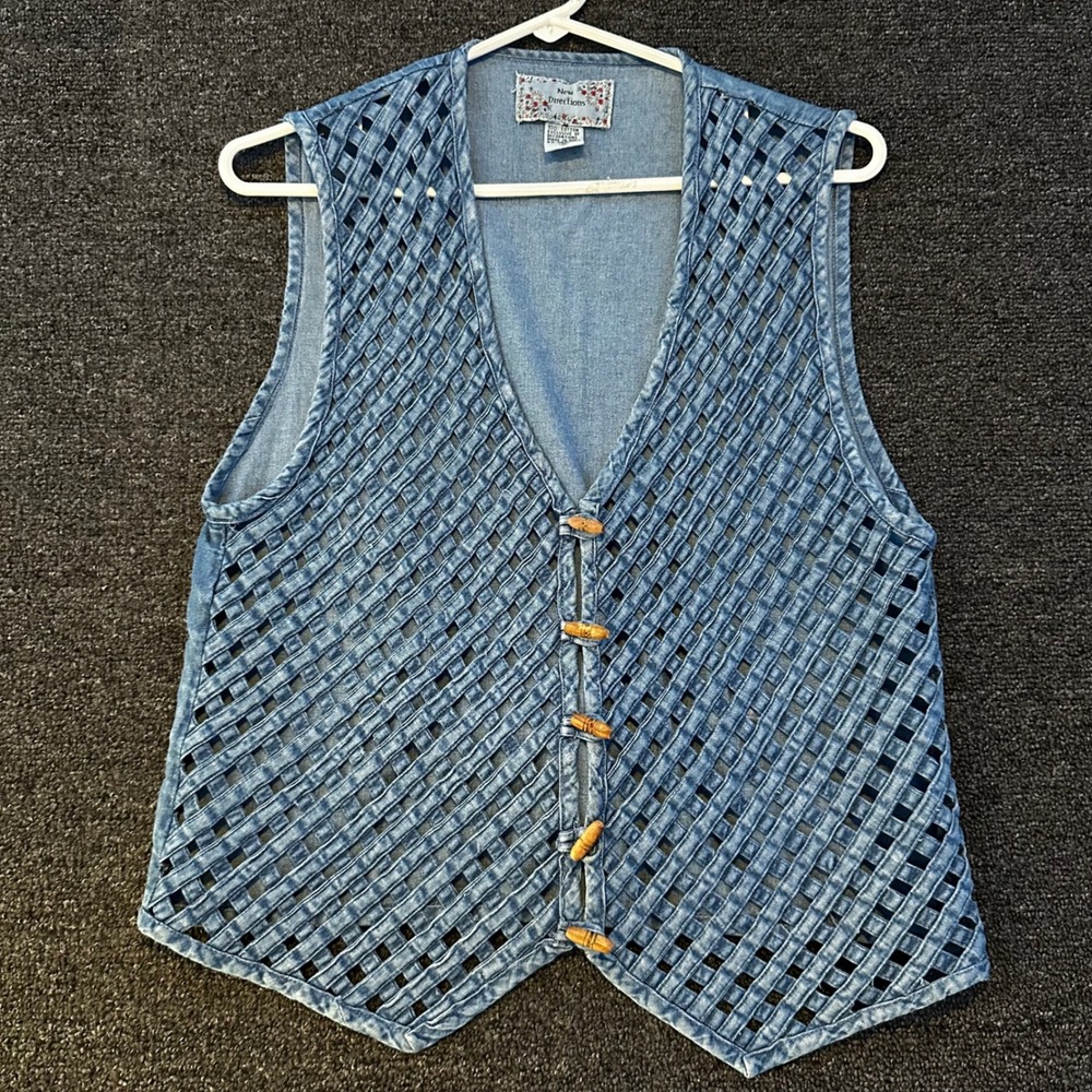 New Directions Denim Vest Womens Medium Blue Good Lattice Cutout Toggle Boho